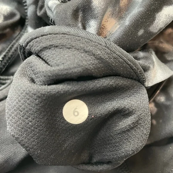 Lululemon Sun Runner Crop Legging Dusk Dye Black - Picture 5 of 7